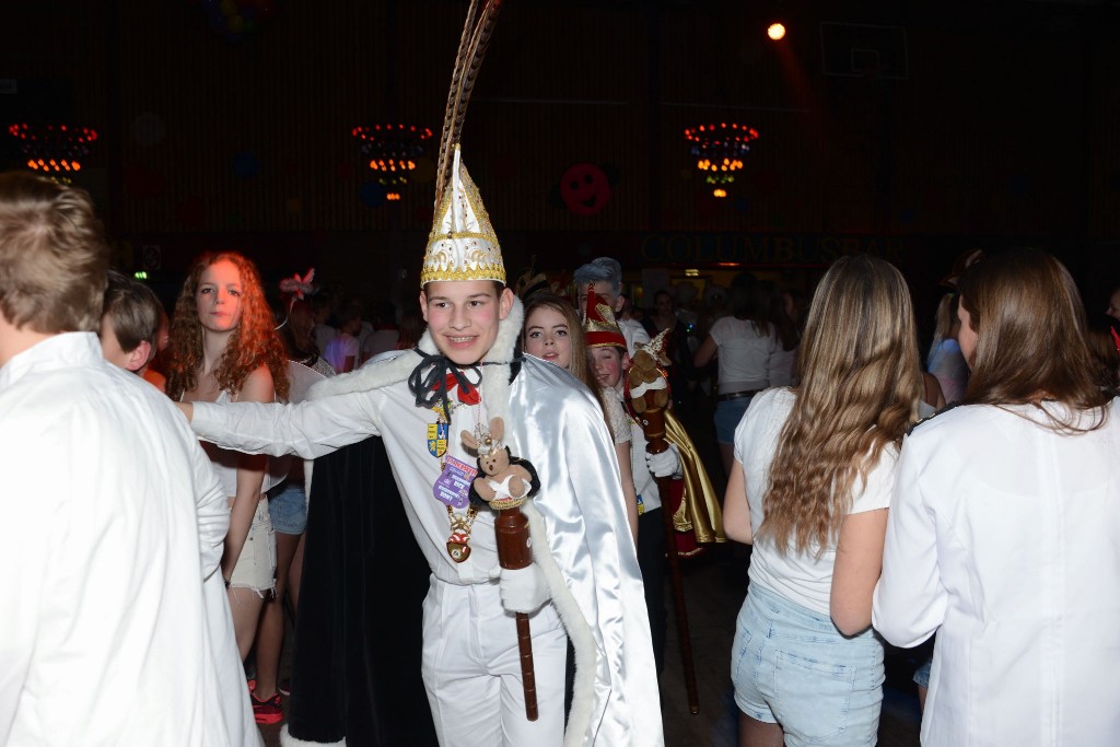 ../Images/Jeugddisco White Edition 096.jpg